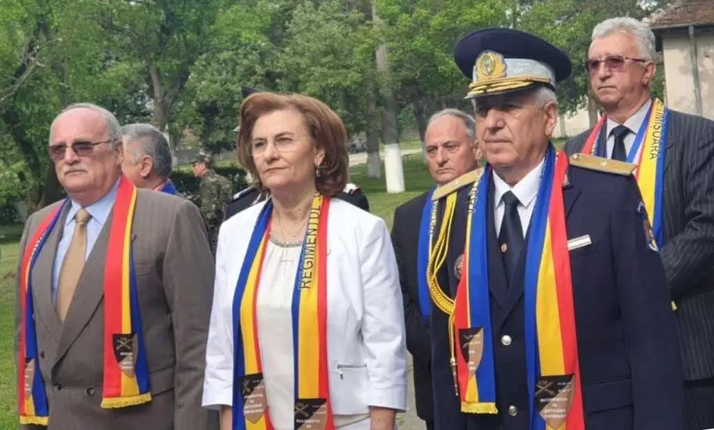 Europarlamentarul PUSL, Maria Grapini, mesaj cu ocazia Zilei Veteranilor de Război: „Istoria și eroii nu trebuie uitați niciodată. Țara noastră o datorăm lor, celor care au luptat pentru independența României!”